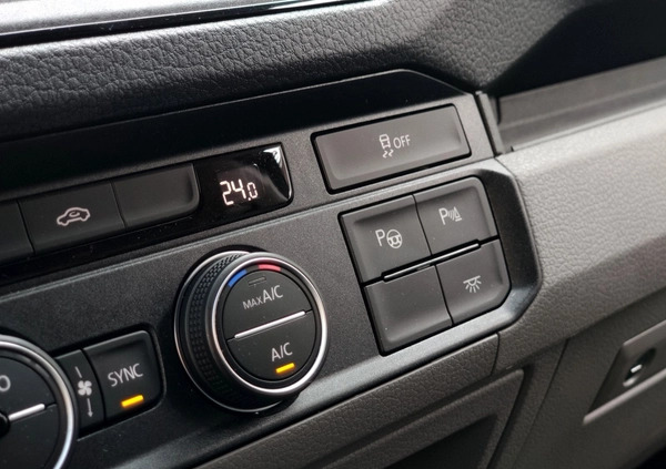 Volkswagen Crafter cena 243550 przebieg: 500, rok produkcji 2023 z Wągrowiec małe 497